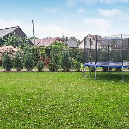 Beautiful In W/ Outdoor Swimming Pool And 4 Bedrooms Lägenhet